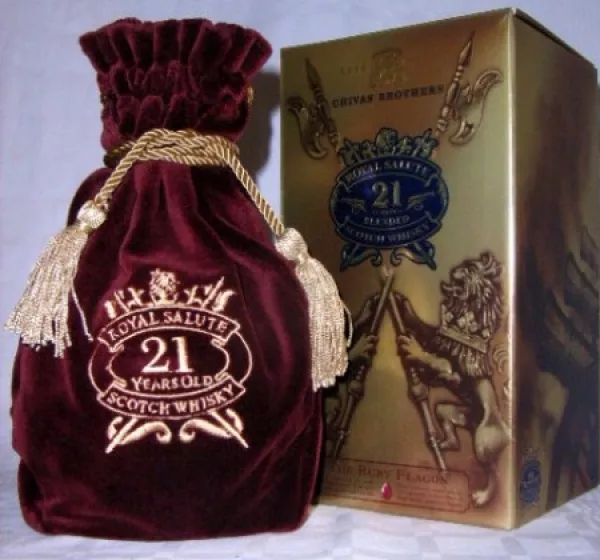 Chivas Royal Salute 21 Jahre ... 1x 0,7 Ltr.
