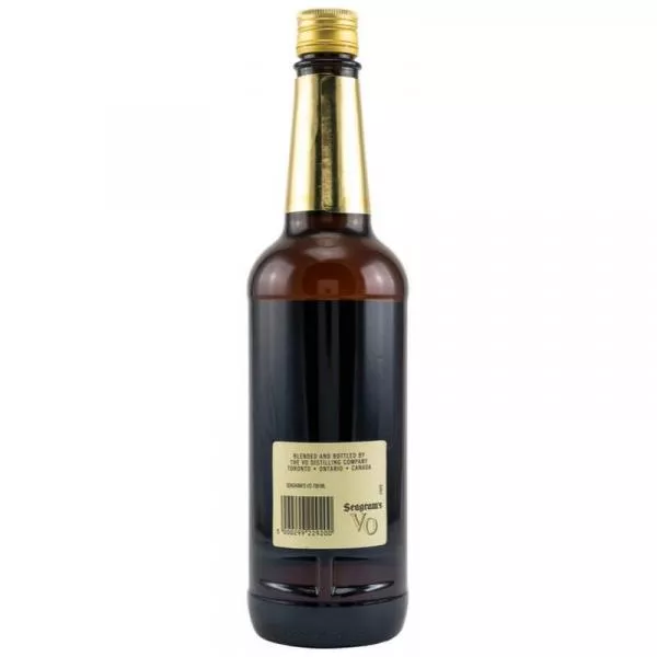 Seagrams V.O. Canada's Finest ... 1x 0,7 Ltr. Seagrams V.O. Canada's Finest ... 1x 0,7 Ltr.